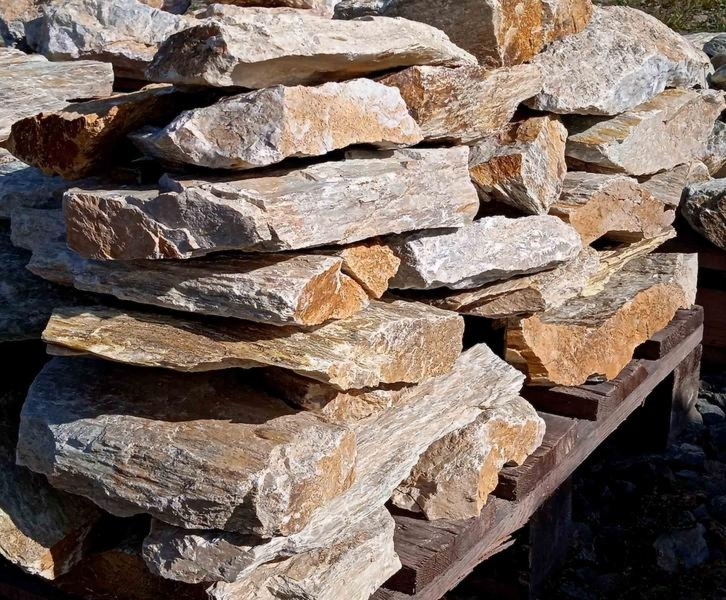 Jak układać chodnik z kamienia łupanego? uniknij 7 błędów i uzyskaj trwały efekt