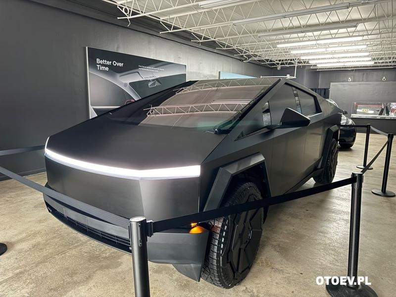 Tesla Cybertruck 2026: czy ten pickup sprawdzi się w Polsce?